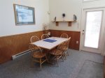 Family Dining Area in Waterville Valley Vacation Rental 